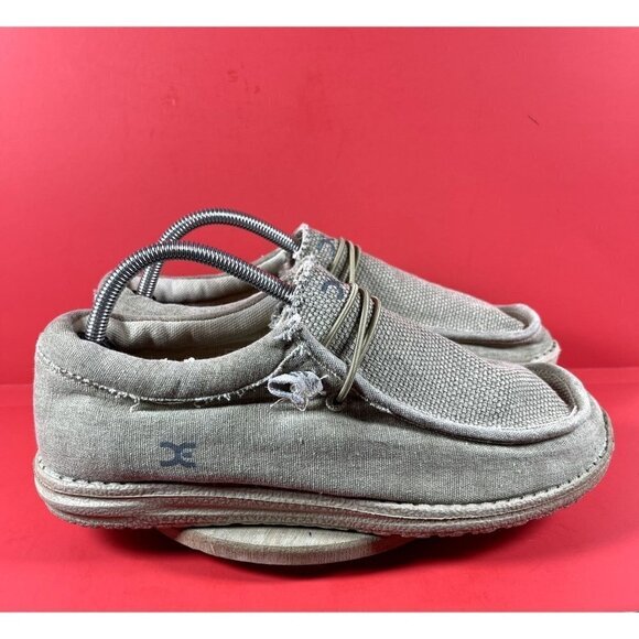 HEY DUDE Men's Wally Tan Slip On Loafers‎ Shoe Size 10 - Picture 1 of 9